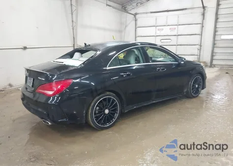 2015 Mercedes-Benz Cla 250 4Matic z USA, uszkodzony, nr VIN WDDSJ4GB2FN221329